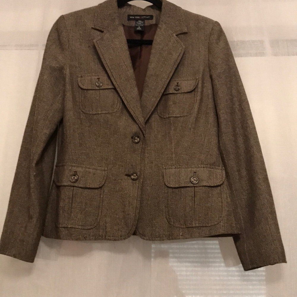 3 for $15 ☀️New York and Co brown and cream blazer